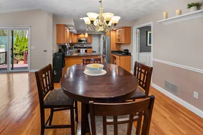 10 Gates Farm Circle, Haverhill, MA 01832 - Photo 5