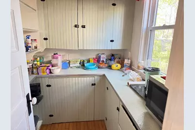 14-16 Abbott Street, Greenfield, MA 01301 - Photo 9
