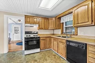 27 West Blvd, Wareham, MA 02558 - Photo 9