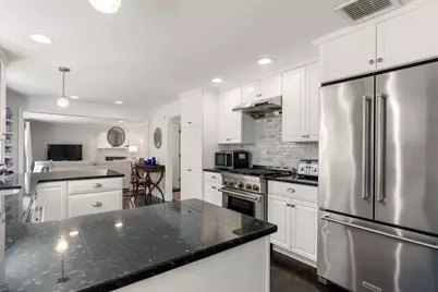 69 Royalston Road, Wellesley, MA 02481 - Photo 11