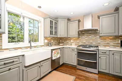 60 Harding St #C, Medfield, MA 02052 - Photo 5