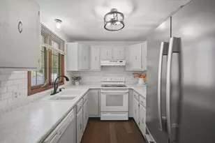 563 Pochassic Rd, Westfield, MA 01085 - Photo 11