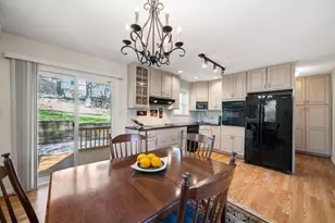 20 Elson Rd, Waltham, MA 02451 - Photo 11