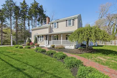 21 Washington Ave, Marshfield, MA 02050 - Photo 1