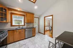 31 Lanewood Ave, Framingham, MA 01701 - Photo 27