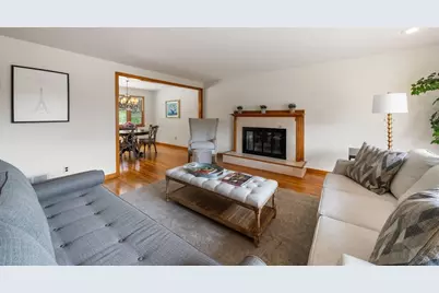31 Lanewood Ave, Framingham, MA 01701 - Photo 17