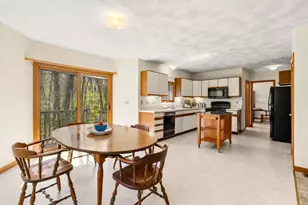 71 McLains Woods Rd, Groton, MA 01450 - Photo 5