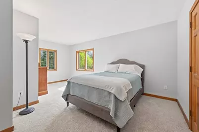 9 Upton St, Dunstable, MA 01827 - Photo 21