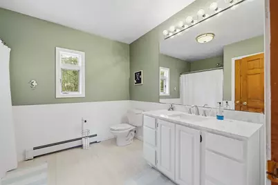 9 Upton St, Dunstable, MA 01827 - Photo 23
