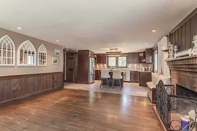 25 Mill St, Raynham, MA 02767 - Photo 19