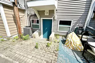72 Cottage St, Boston, MA 02128 - Photo 25