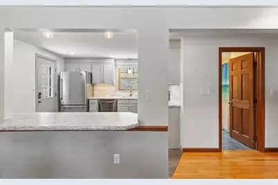 128 Beech St, Tewksbury, MA 01876 - Photo 5
