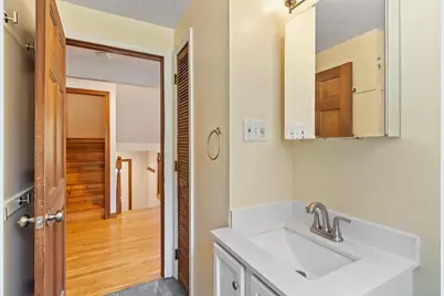 128 Beech St, Tewksbury, MA 01876 - Photo 15