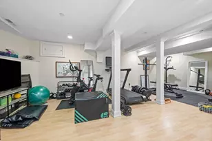 2 Benton Rd, Somerville, MA 02143 - Photo 25
