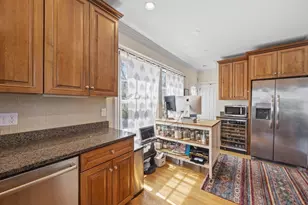 2 Benton Rd, Somerville, MA 02143 - Photo 11