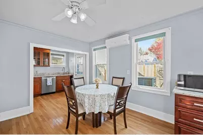 60 Warren Street, Newburyport, MA 01950 - Photo 13