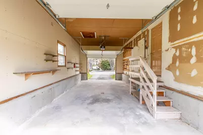 8 Linwood St, Webster, MA 01570 - Photo 33