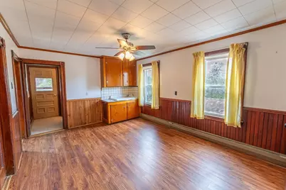 8 Linwood St, Webster, MA 01570 - Photo 19