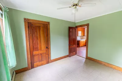 8 Linwood St, Webster, MA 01570 - Photo 25
