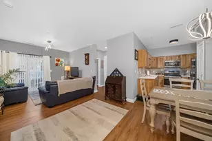 23 Hampshire Rd, Methuen, MA 01844 - Photo 1