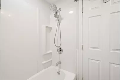 25 Stagecoach Rd, Leominster, MA 01453 - Photo 13