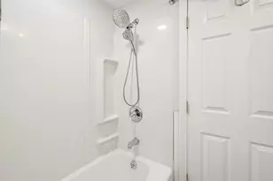 25 Stagecoach Rd, Leominster, MA 01453 - Photo 13