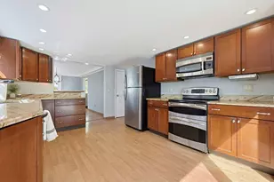 25 Stagecoach Rd, Leominster, MA 01453 - Photo 3