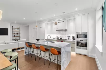 45 Temple St #102, Boston, MA 02114 - Photo 3