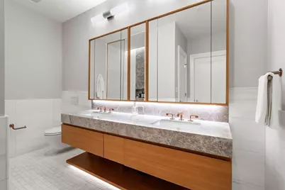 45 Temple St #102, Boston, MA 02114 - Photo 11