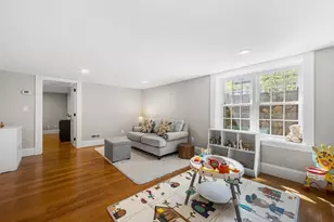 2 Brattle Cir, Cambridge, MA 02138 - Photo 21