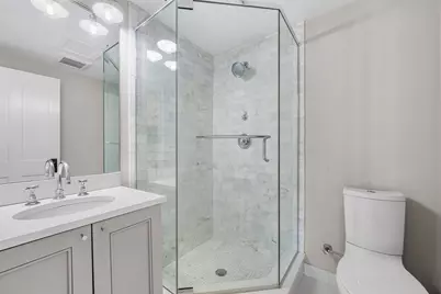 2 Brattle Circle #2, Cambridge, MA 02138 - Photo 17