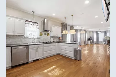 43 Twelfth, Lowell, MA 01850 - Photo 5