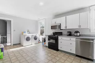 43 12th, Lowell, MA 01850 - Photo 17