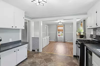 46 Marquette St, Springfield, MA 01104 - Photo 7