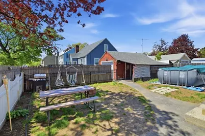 46 Marquette St, Springfield, MA 01104 - Photo 23