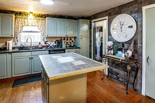 40 Scenic Ave, Webster, MA 01570 - Photo 7