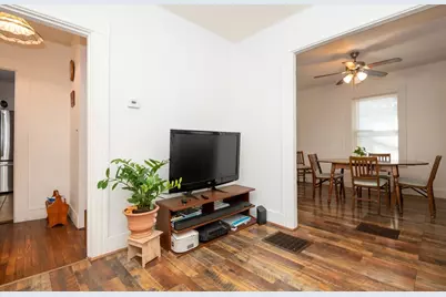 19 Huss Ct, Lynn, MA 01905 - Photo 7