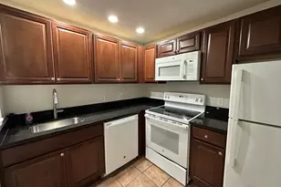 32 Annese Rd, Chelsea, MA 02150 - Photo 5