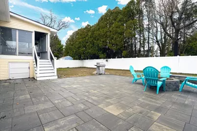 21 Taft St, Milford, MA 01757 - Photo 35