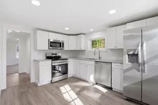 51 Sandy Pond Rd, Ayer, MA 01432 - Photo 5