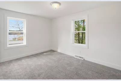 51 Sandy Pond Rd, Ayer, MA 01432 - Photo 17