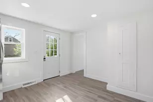 51 Sandy Pond Rd, Ayer, MA 01432 - Photo 15