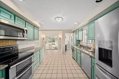 86 Cabot Ave, Braintree, MA 02184 - Photo 11
