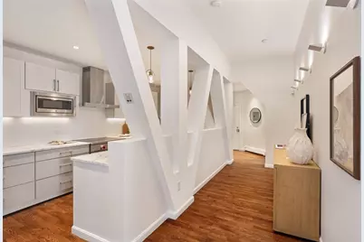 69 Harvey St #7, Cambridge, MA 02140 - Photo 5