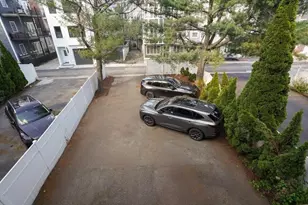 192 W Sixth St, Boston, MA 02127 - Photo 27