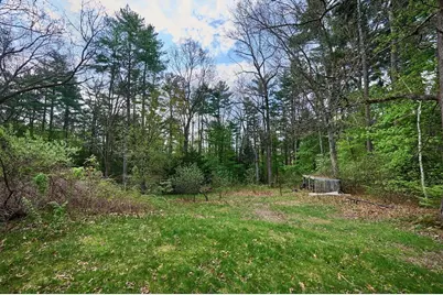 12 Pomeroy St, Easthampton, MA 01027 - Photo 31