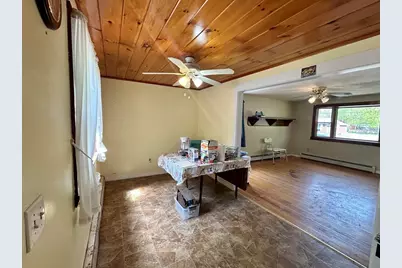12 Pomeroy St, Easthampton, MA 01027 - Photo 9
