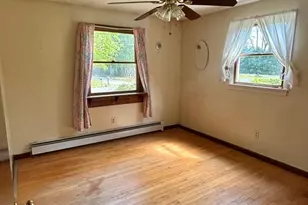 12 Pomeroy St, Easthampton, MA 01027 - Photo 17