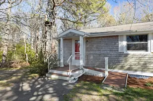 6 Stanley Pl, Barnstable, MA 02601 - Photo 35
