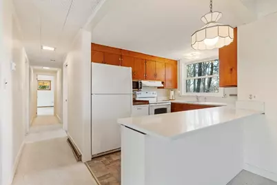6 Stanley Pl, Barnstable, MA 02601 - Photo 7